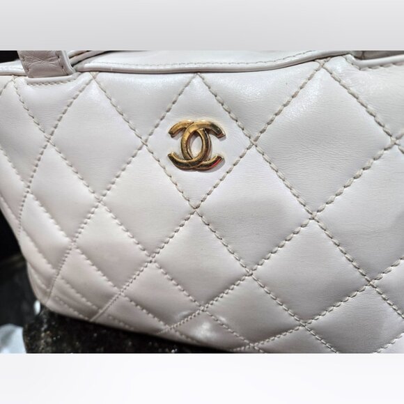 Preloved Chanel Bowler Handbag - Picture 2 of 11